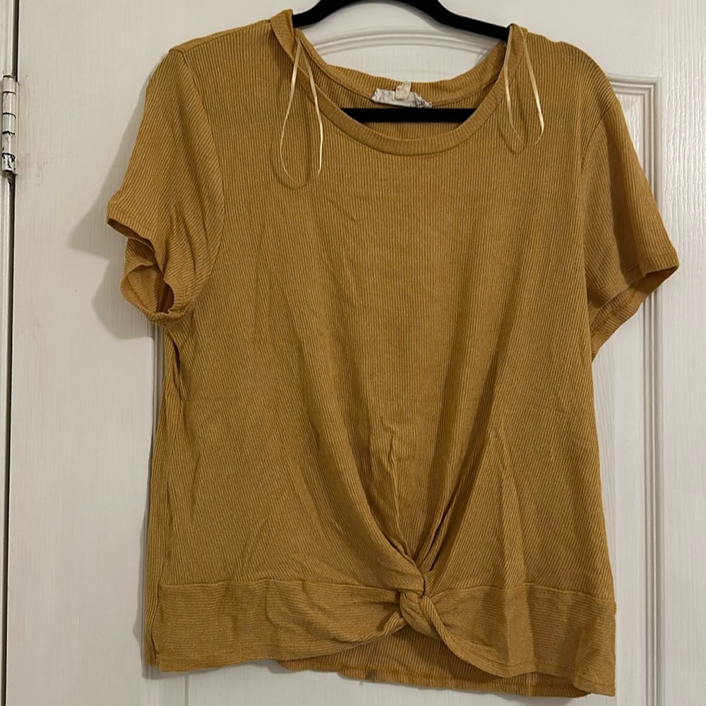 Pink Republic short sleeve top